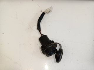 Toma mechero Yamaha NMAX 125 de 2024