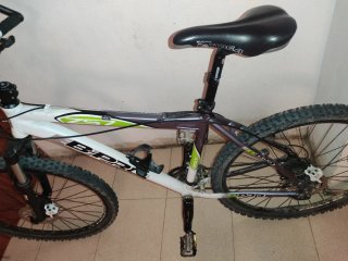 Bicicleta b-pro zs7