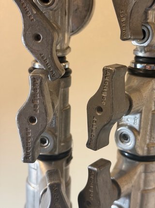 2x C-Stand Avenger completos