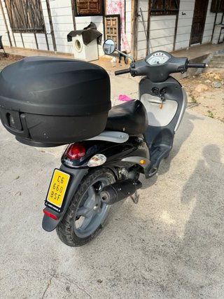 Piaggio Liberty 50cc Negra