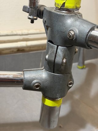 C-Stand Avenger Completo