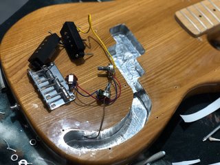 Bajo 4 cuerdas Precision Bass