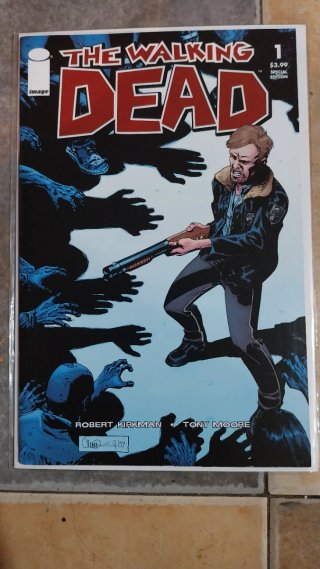 Cómic The Walking Dead #1B 7.0 CGC