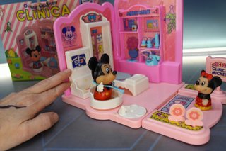 Clínica Doctor Mickey. PSE. Caja original.