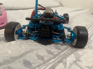 Coche RC Drift 1/10 RWD brushless + emisora FlySky