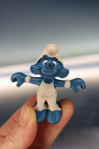 Figura PVC. Pitufo Olimpiadas Anillas. Los Pitufos.
