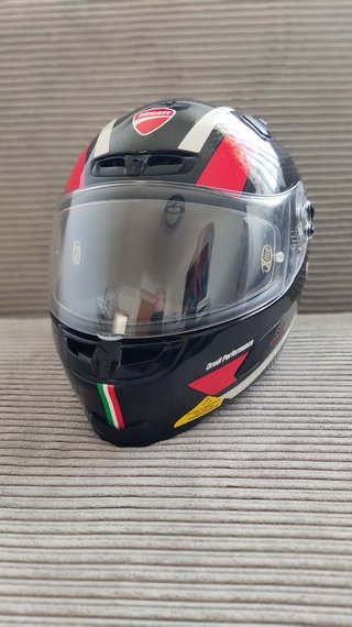 Casco Ducati X-Lite Carbono