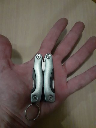 Mini Multiherramienta con Funda