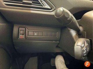 Peugeot 308 5p Allure 1.2 PureTech 96KW (130CV) Auto