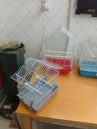 Jaulas para mascotas (varios colores)
