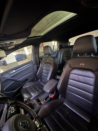 Volkswagen Golf 2015 R 300 4Motion