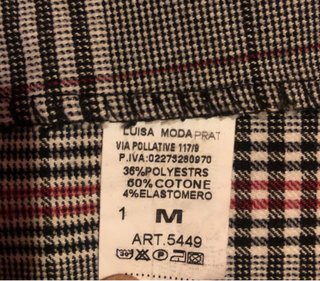 Falda plisada cuadros roja y gris
