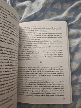 Novela Jujutsu Kaisen Un verano que avanza y un...
