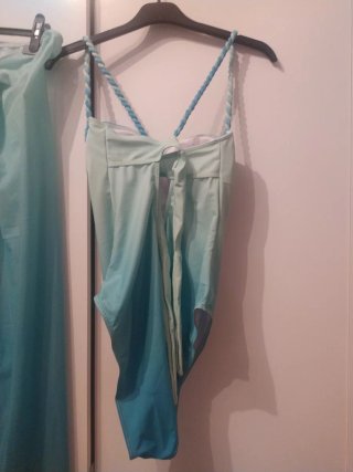Conjunto de playa: bañador y pareo