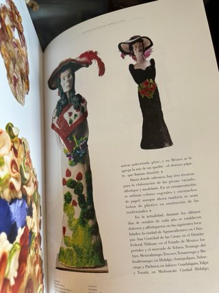 Libro Arte del Pueblo Manos de Dios