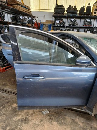 PUERTA DELANTERA DERECHA Ford Focus Berlina (CGE)(2018->)