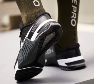 Scarpe da Crossfit Sollevamento Pesi Nike Metcon 8