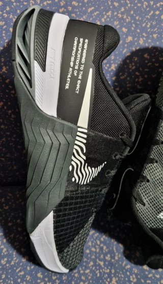 Scarpe da Crossfit Sollevamento Pesi Nike Metcon 8