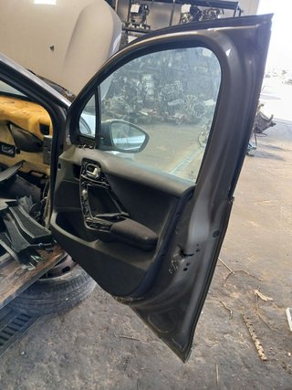 PUERTA DELANTERA DERECHA Peugeot 2008 (03.2013->)