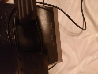 Volante e Pedaliera Thrustmaster T150 PS4/PS5/PC