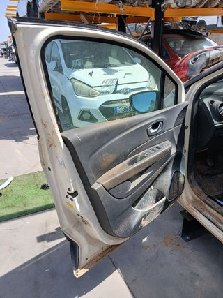 PUERTA DELANTERA IZQUIERDA Renault Captur I (2013->)