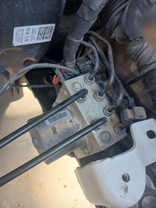 ABS Volkswagen Tiguan (5N1)(11.2007->)