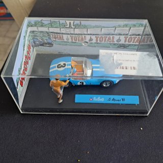 Carro de Coleção Vaillante Le Mans'61 Escala 1:43