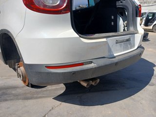 PARAGOLPES TRASERO Volkswagen Tiguan (5N1)(11.2007->)
