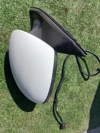 RETROVISOR IZQUIERDO Volkswagen Tiguan (5N1)(11.2007->)
