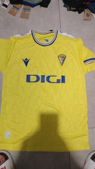 Camiseta Nike Verde y Blanca
