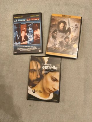 21 DVDs Originales- Prácticamente nuevos