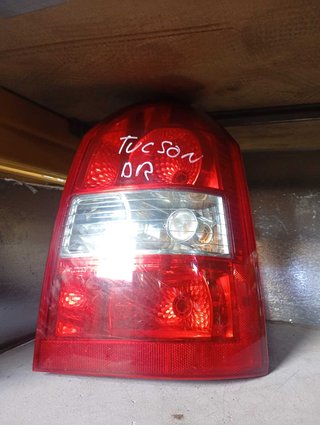 PILOTO TRASERO DERECHO Hyundai Tucson (JM)(2004->)