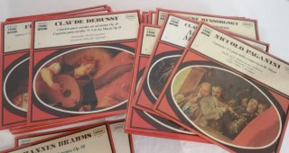 REGALO LOTE 68 DISCOS VINILO