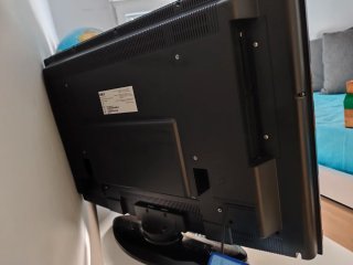 Televisor OKI Negro