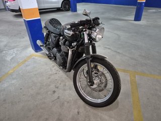 Triumph Bonneville 900 Café Racer – A2 – 2008 – 40