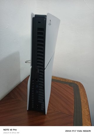 PlayStation 5 Blanca