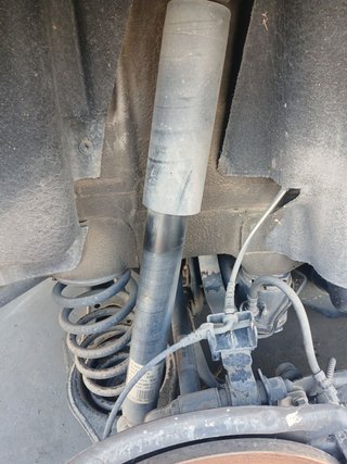AMORTIGUADOR TRASERO DERECHO Volkswagen Tiguan (5N1)(11.2007->)
