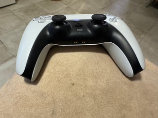 PlayStation 5 Blanca