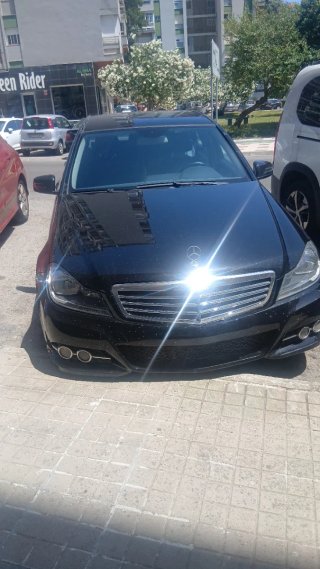Mercedes-Benz Clase C 2011