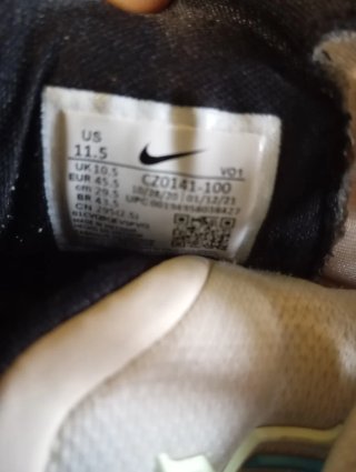 Nike Kyrie 7 Scarpe da Ginnastica Taglia 45.5