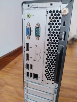 Lenovo ThinkCentre M720s i5 / 8GB / 120GB SSD