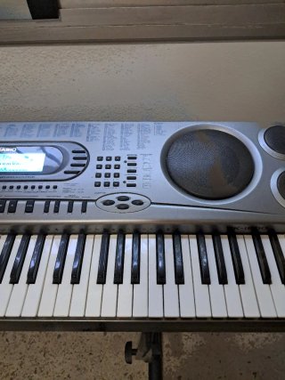 Casio WK-1800 Teclado