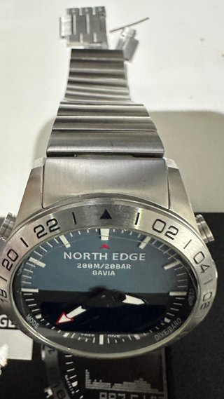 Reloj North Edge Gavia Plata y Negro