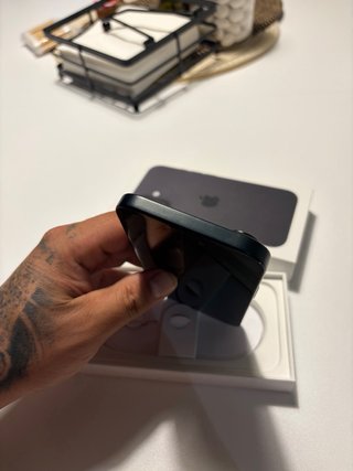 iPhone 16 Negro