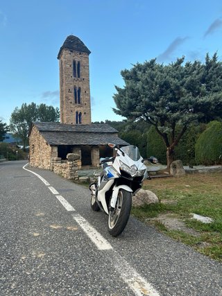 Suzuki gsxr 600 k8