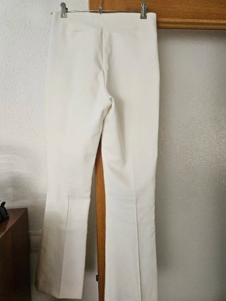 Pantalón blanco ajustado Zara Talla M