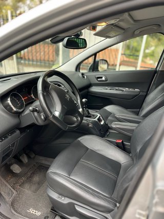 Peugeot 5008 7plz