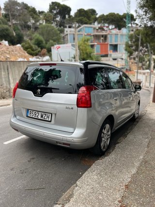 Peugeot 5008 7plz