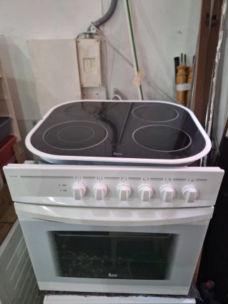 Horno y Vitrocerámica Teka