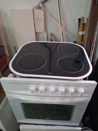 Horno y Vitrocerámica Teka